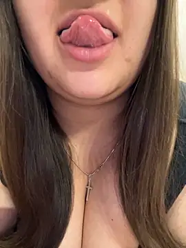 Snapshot of Jane_BBW chatting on 11-13-25, 03:05 Jane BBW online show from 11-13-25, 03:05