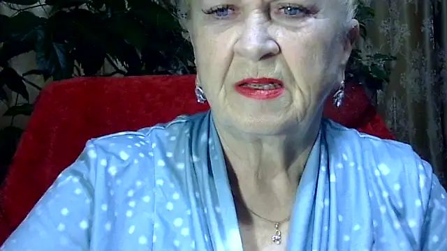 Emma52610 online show from 11-07-25, 06:57