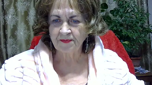 Snapshot of Emma52610 chatting on 02-21-26, 06:09 Emma52610 online show from 02-21-26, 06:09