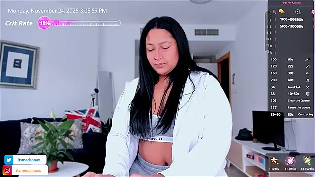 DannaaMeliza online show from 11-24-25, 02:06