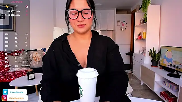 DannaaMeliza online show from 01-10-26, 08:27