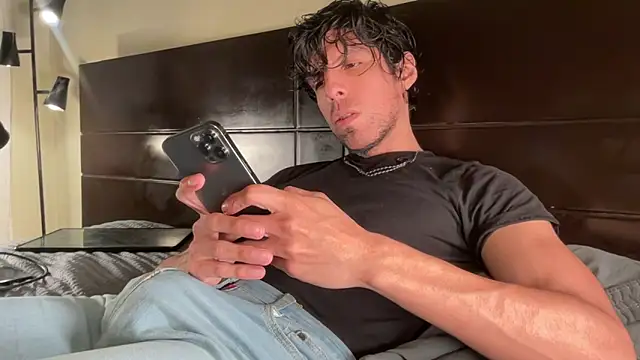 Snapshot of beranco19 chatting on 02-03-26, 03:04 beranco19 online show from 02-03-26, 03:04