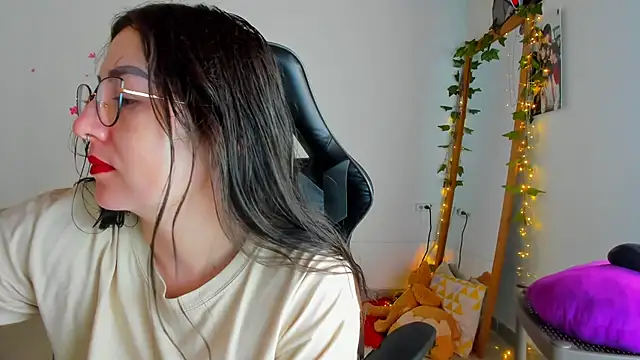 Susan Foxx online show from 02-19-26, 05:20