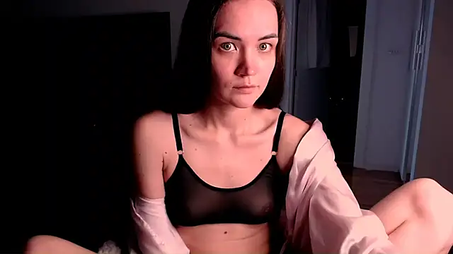 EvelynGG online show from 02-05-26, 02:00