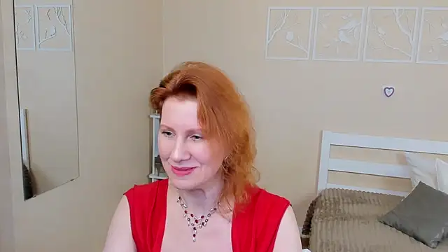 FoxySophia online show from 01-29-25, 01:38