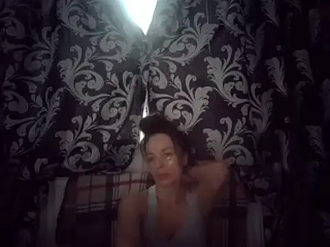 LindaStarS online show from 01-18-25, 06:34
