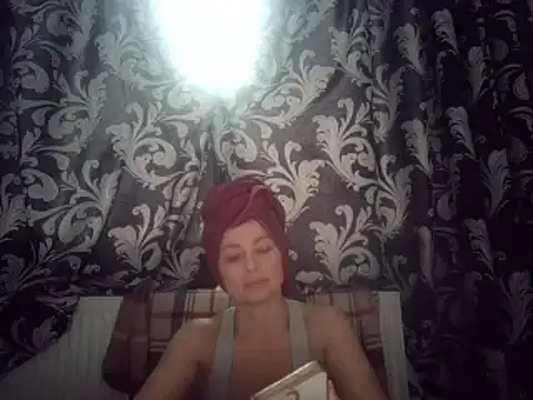 LindaStarS online show from 01-21-25, 12:07