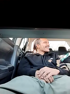 Snapshot of Selfsuckingfreak chatting on 11-01-25, 08:11 Selfsuckingfreak online show from 11-01-25, 08:11