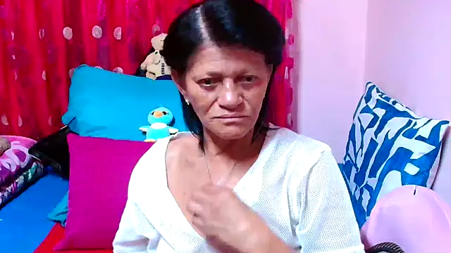 SLUTTYROXY online show from 11-12-25, 05:35