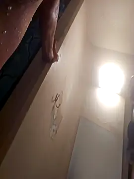 UncutHammer69 online show from 11-03-25, 08:48