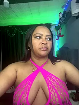 yanza2002 online show from 12-22-25, 11:35