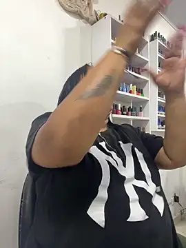 yanza2002 online show from 02-14-26, 01:02