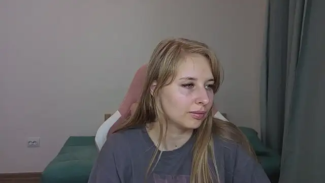 Snapshot of Jessy_Ginger chatting on 11-01-25, 03:58 Jessy Ginger online show from 11-01-25, 03:58