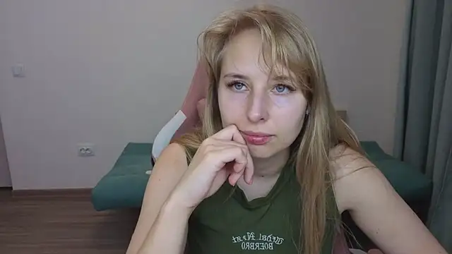 Snapshot of Jessy_Ginger chatting on 11-06-25, 12:50 Jessy Ginger online show from 11-06-25, 12:50