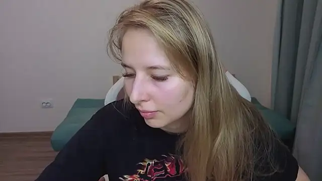 Snapshot of Jessy_Ginger chatting on 11-11-25, 12:38 Jessy Ginger online show from 11-11-25, 12:38