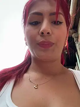 LINDA PATTY94 online show from 01-03-25, 04:48