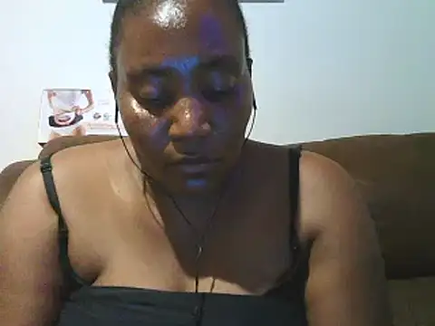 ebonytitts4u online show from 01-21-25, 06:45