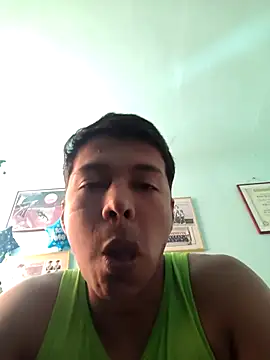 morenito420 online show from 10-14-25, 04:08