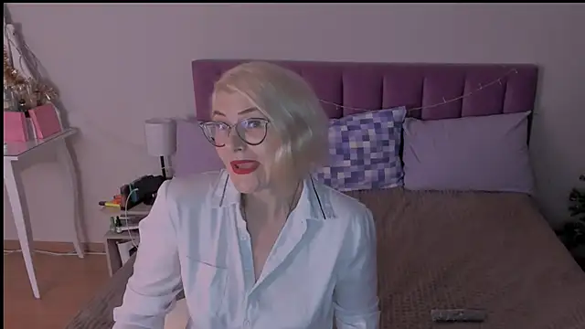 sabrinamacmarren online show from 01-09-25, 06:15