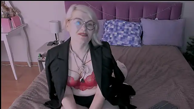 sabrinamacmarren online show from 01-17-25, 10:34