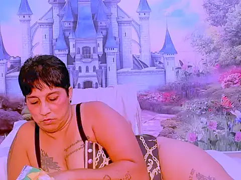 indianroxy online show from 02-18-25, 08:03