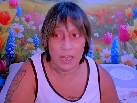 Snapshot of indianroxy chatting on 10-16-25, 04:08 indianroxy online show from 10-16-25, 04:08