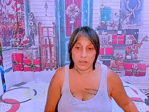 indianroxy online show from 11-30-25, 04:44