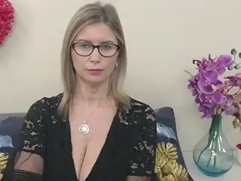 DoreenSexy online show from 03-14-25, 01:35