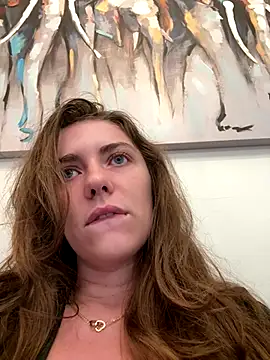 MariiD online show from 10-12-25, 06:12