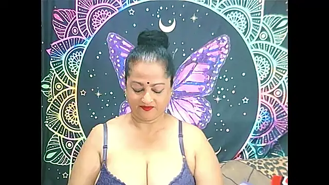 Snapshot of matureindian chatting on 03-03-25, 09:33 matureindian online show from 03-03-25, 09:33