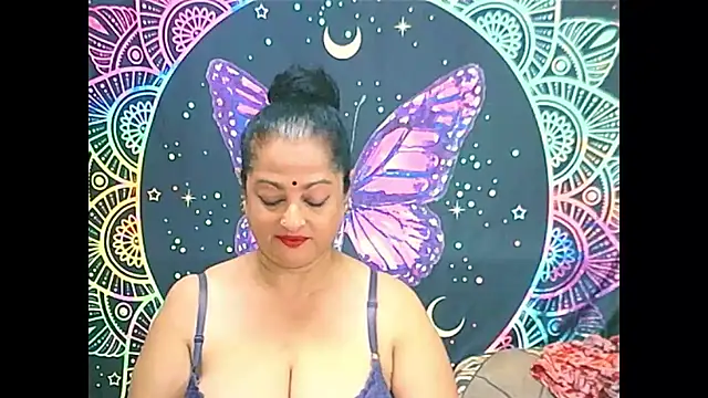 Snapshot of matureindian chatting on 03-03-25, 12:37 matureindian online show from 03-03-25, 12:37