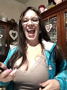 Melmamalhudaxh online show from 12-18-25, 09:10