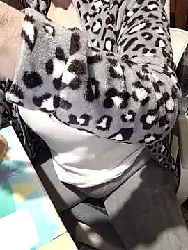 Snapshot of Melmamalhuda@xh chatting on 02-19-26, 02:57 Melmamalhudaxh online show from 02-19-26, 02:57