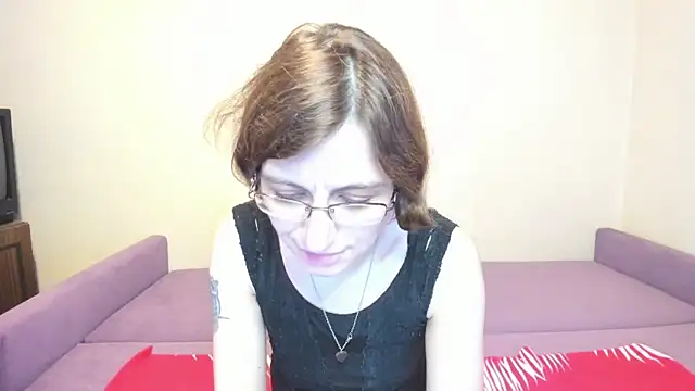 MarilynDream online show from 03-19-25, 01:10