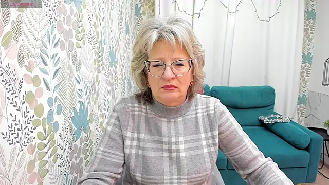 EvelynJoyful online show from 01-06-25, 04:58