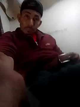 Snapshot of Serapitocojelon chatting on 11-30-25, 12:25 Serapitocojelon online show from 11-30-25, 12:25