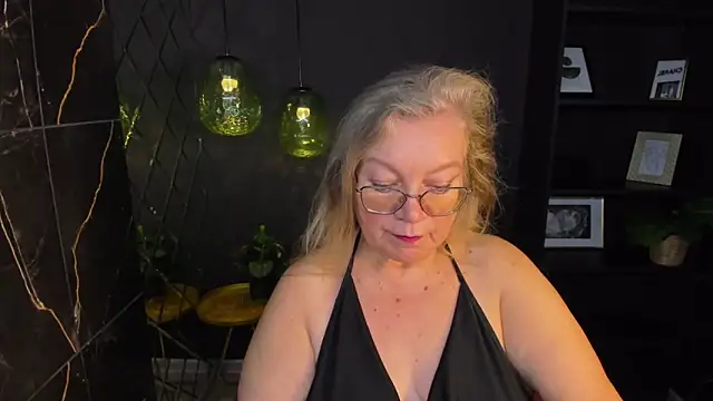 NataliMellow online show from 11-04-25, 01:21