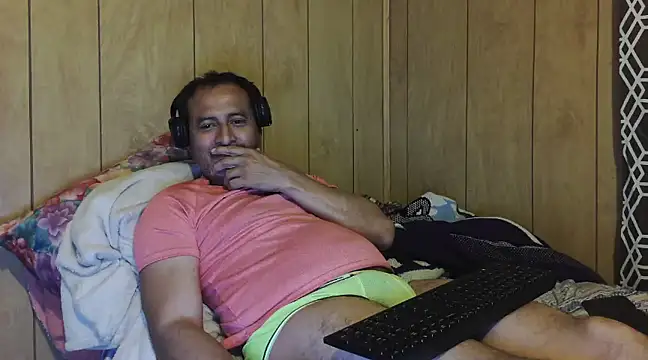 dantehot2020 online show from 12-20-24, 04:42