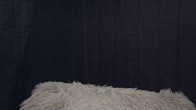 Snapshot of Rakiyahcharms chatting on 10-26-25, 07:53 Rakiyahcharms online show from 10-26-25, 07:53