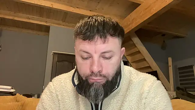 AlphaSparks online show from 12-17-25, 04:07