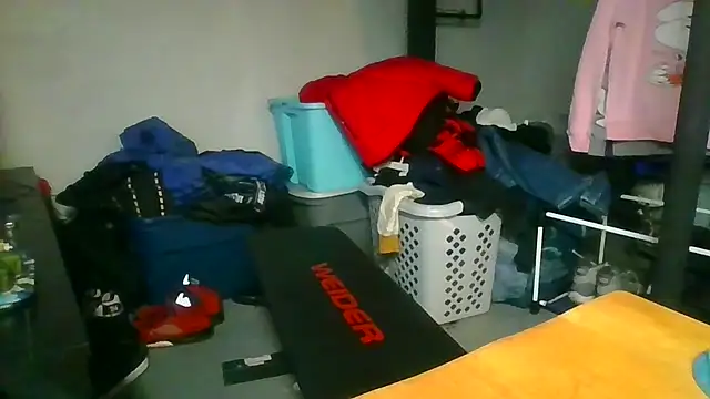 BigWayneBabyXXX online show from 12-15-25, 03:11