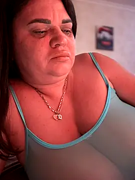 littleRikka online show from 11-24-25, 10:53