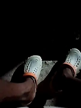 Snapshot of Bengali_BULL1 chatting on 09-28-25, 11:43 Bengali BULL1 online show from 09-28-25, 11:43