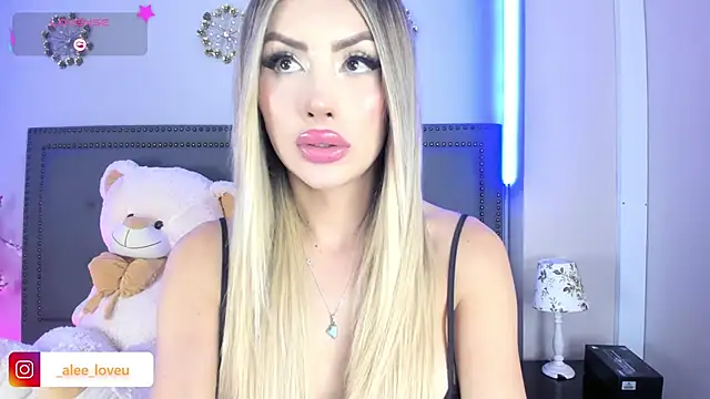 Snapshot of ale_lovee chatting on 10-30-25, 01:29 ale lovee online show from 10-30-25, 01:29