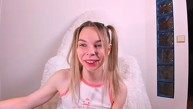 Snapshot of The_Deep_Passion chatting on 12-12-24, 10:45 The Deep Passion online show from 12-12-24, 10:45