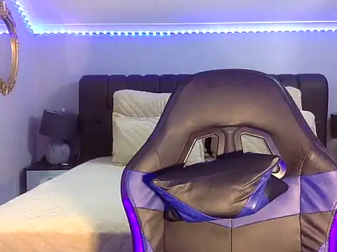 BOOTYBANGER24xx online show from 10-15-25, 02:11