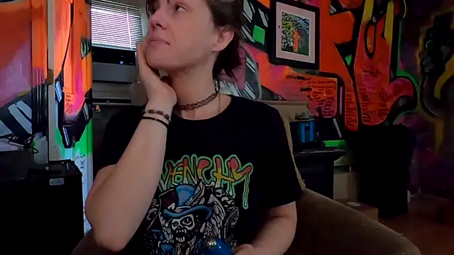 Snapshot of TheDaisyChaos chatting on 02-20-25, 05:07 TheDaisyChaos online show from 02-20-25, 05:07