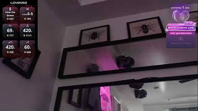 Snapshot of TheDaisyChaos chatting on 03-26-26, 10:59 TheDaisyChaos online show from 03-26-26, 10:59