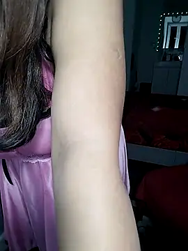 Snapshot of HotSpicyGujju chatting on 03-01-25, 08:21 HotSpicyGujju online show from 03-01-25, 08:21