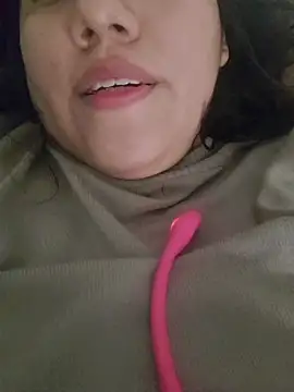 Snapshot of Kalani_Engel chatting on 11-09-25, 04:05 Kalani Engel online show from 11-09-25, 04:05